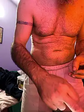 Snapshot of Sp71 chatting on December 20, 2025, 4:43 pm Sp71 online show from December 20, 2025, 4:43 pm