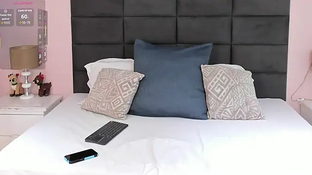 Snapshot of Abby-campbel chatting on January 8, 2026, 9:21 pm Abby-campbel online show from January 8, 2026, 9:21 pm