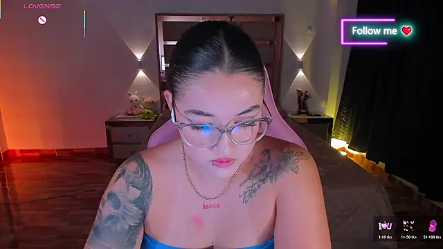 Snapshot of lunaarose chatting on February 3, 2026, 6:22 am lunaarose online show from February 3, 2026, 6:22 am