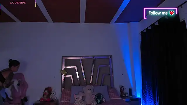 Snapshot of lunaarose chatting on February 20, 2026, 3:36 am lunaarose online show from February 20, 2026, 3:36 am