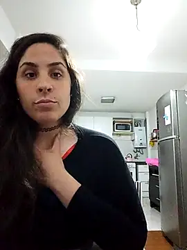 Snapshot of anaanitaaa chatting on September 28, 2025, 3:35 am anaanitaaa online show from September 28, 2025, 3:35 am