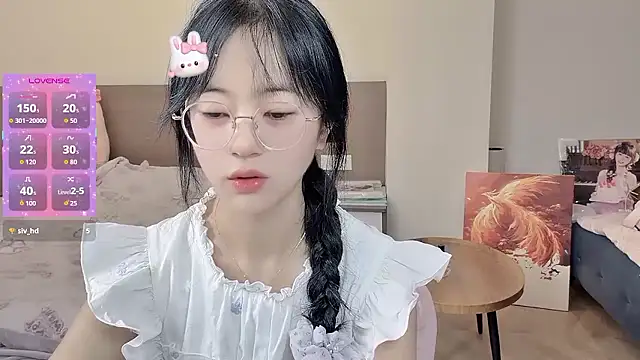 nini a online show from January 13, 2026, 6:17 am