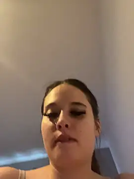 LollyLove  online show from February 15, 2026, 11:20 am