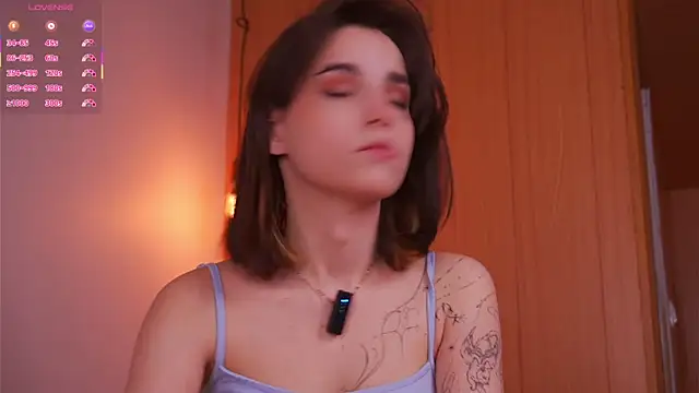 Asecondsoul online show from February 25, 2026, 5:40 am