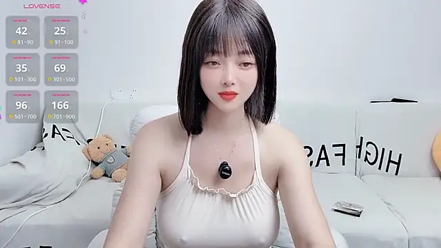 uikyy1 online show from October 13, 2025, 1:12 pm