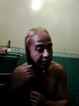 Yourscarlette Slut online show from December 20, 2025, 8:17 am