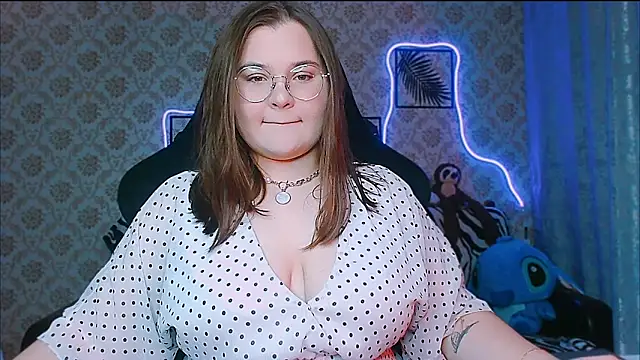 InLoveWithLife26 online show from September 11, 2025, 7:14 pm