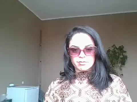 Snapshot of ITALIANASISIXX chatting on March 11, 2026, 12:43 pm ITALIANASISIXX online show from March 11, 2026, 12:43 pm