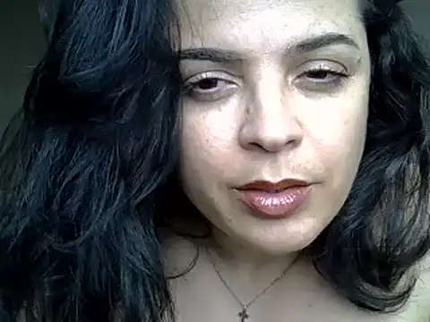 Snapshot of ITALIANASISIXX chatting on February 14, 2026, 3:23 pm ITALIANASISIXX online show from February 14, 2026, 3:23 pm