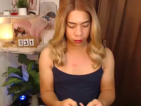 Ursexy ngaw online show from February 2, 2026, 9:14 pm