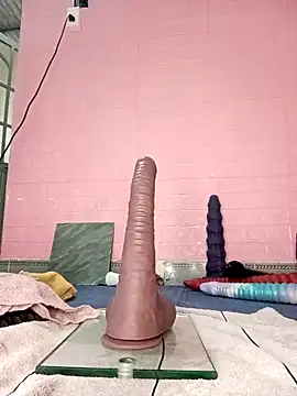 Rose 194 online show from September 21, 2025, 6:07 am