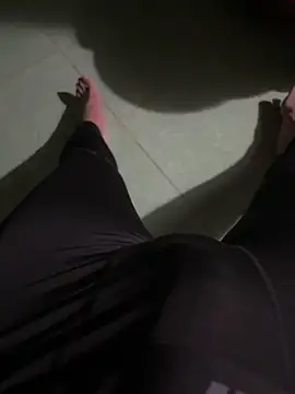 Snapshot of ednguyen chatting on November 16, 2025, 9:41 pm ednguyen online show from November 16, 2025, 9:41 pm