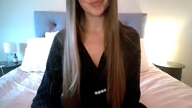 TaylorWest62 online show from October 23, 2025, 11:53 am