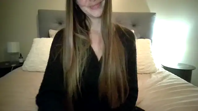 TaylorWest62 online show from October 26, 2025, 3:23 pm