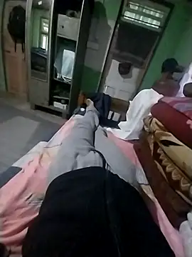 lilldickyyy online show from November 3, 2025, 11:03 am