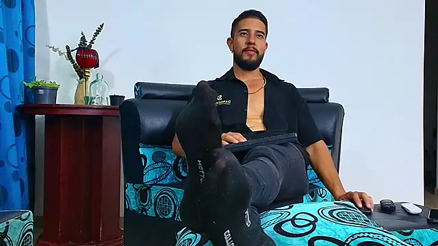 Snapshot of DaveSoldier chatting on October 24, 2025, 5:17 am DaveSoldier online show from October 24, 2025, 5:17 am