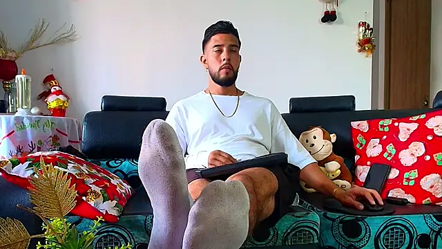 Snapshot of DaveSoldier chatting on December 16, 2025, 7:40 pm DaveSoldier online show from December 16, 2025, 7:40 pm