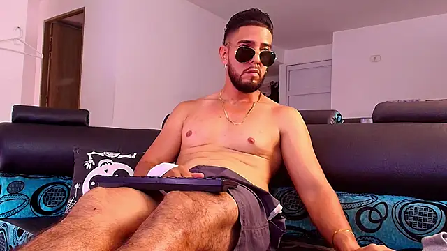 Snapshot of DaveSoldier chatting on November 30, 2025, 2:40 pm DaveSoldier online show from November 30, 2025, 2:40 pm