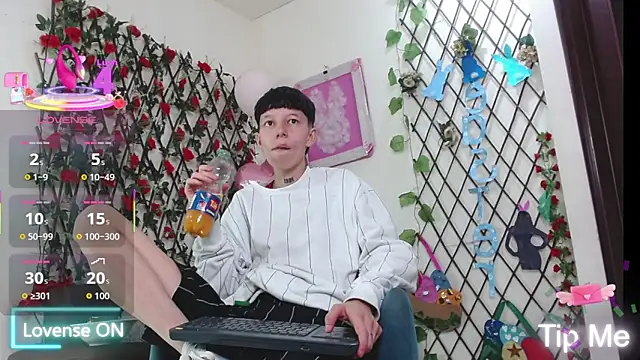 LiamBrown09 online show from April 15, 2026, 7:18 pm