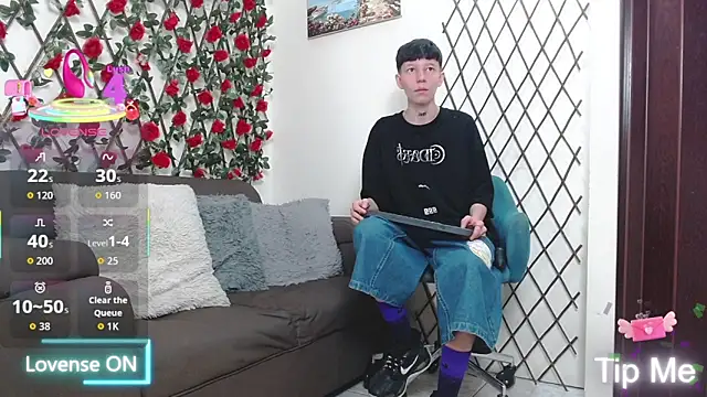 LiamBrown09 online show from February 26, 2026, 7:36 pm