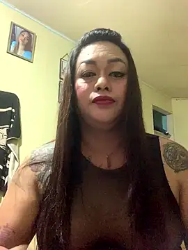 Snapshot of EmmaKantutera chatting on January 17, 2026, 6:00 pm EmmaKantutera online show from January 17, 2026, 6:00 pm