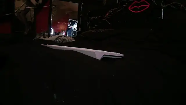 Snapshot of Splash_Queen420 chatting on February 16, 2026, 3:49 am Splash Queen420 online show from February 16, 2026, 3:49 am