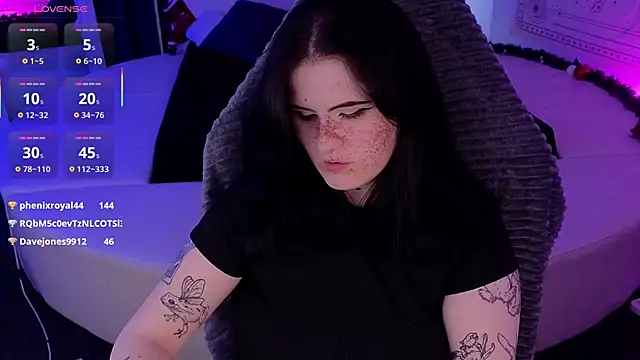 Dark Shine online show from December 14, 2025, 11:32 pm