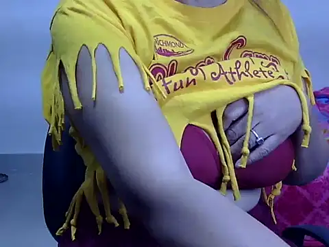 Snapshot of rekha_1508 chatting on February 14, 2026, 5:07 am rekha 1508 online show from February 14, 2026, 5:07 am