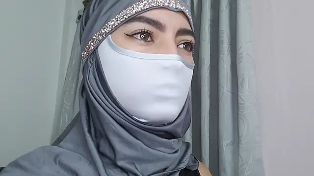 jade nassar online show from November 25, 2025, 12:16 pm