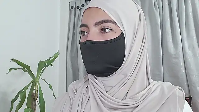 jade nassar online show from February 11, 2026, 9:36 pm