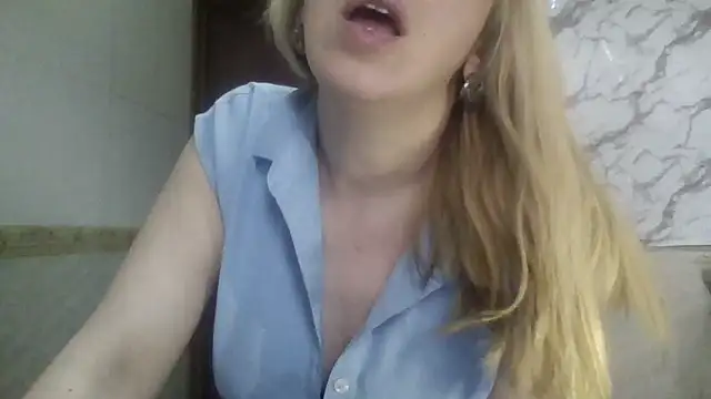 MiyaHottie online show from February 28, 2026, 4:34 am