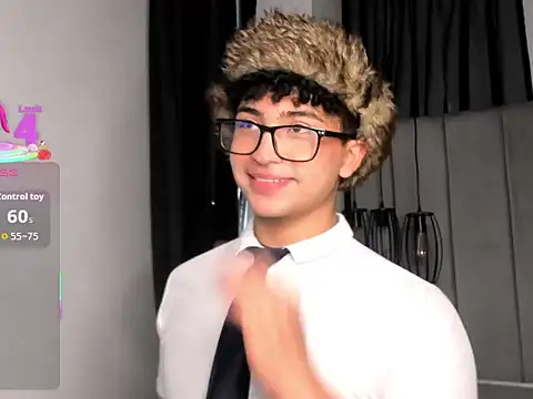 Valentin0 3 online show from October 27, 2025, 11:55 am