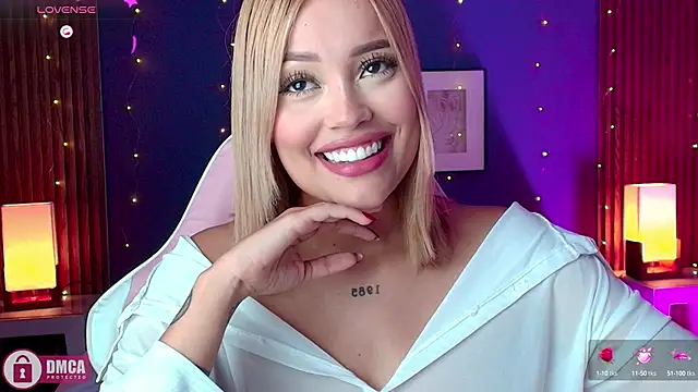 Snapshot of _meliblue chatting on September 18, 2025, 7:28 pm meliblue online show from September 18, 2025, 7:28 pm