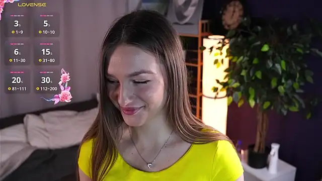 LornaBlacknall online show from November 3, 2025, 5:05 pm