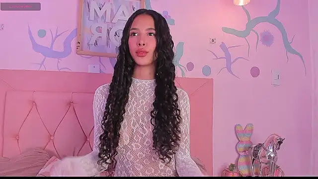 Snapshot of NoahPerez chatting on February 6, 2026, 12:06 am NoahPerez online show from February 6, 2026, 12:06 am