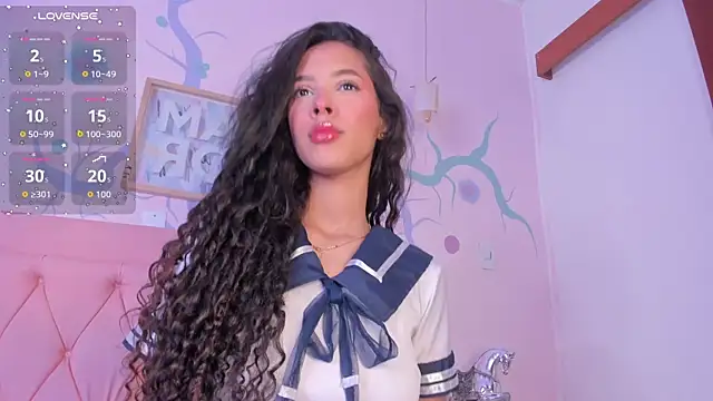 Snapshot of NoahPerez chatting on January 18, 2026, 1:20 am NoahPerez online show from January 18, 2026, 1:20 am