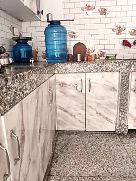 Snapshot of Shalu_G chatting on February 15, 2026, 9:19 am Shalu G online show from February 15, 2026, 9:19 am