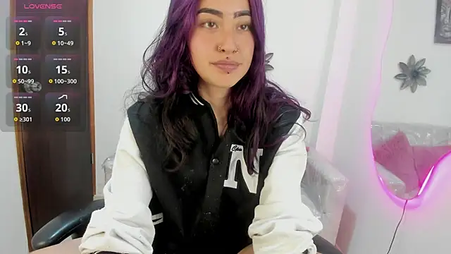 cataleya sub  online show from October 11, 2025, 12:39 pm
