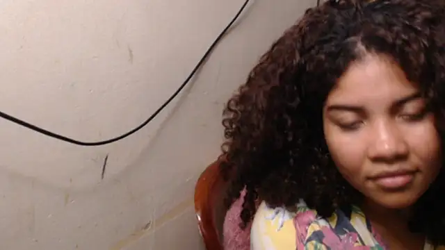 madelene online show from April 6, 2026, 4:46 am