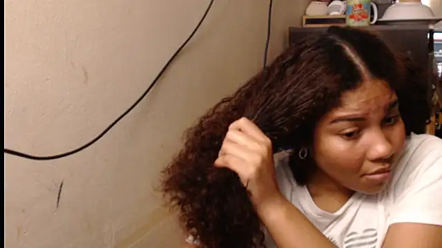 madelene online show from March 26, 2026, 2:43 am