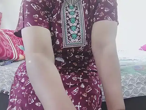 Snapshot of Rushali_69 chatting on February 21, 2026, 5:20 am Rushali 69 online show from February 21, 2026, 5:20 am