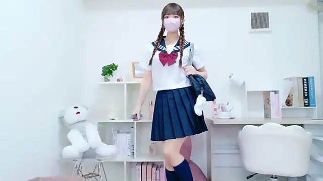 Reina Fcup online show from November 21, 2025, 9:52 am