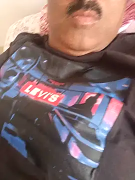 moonflower25 online show from February 20, 2026, 8:27 am