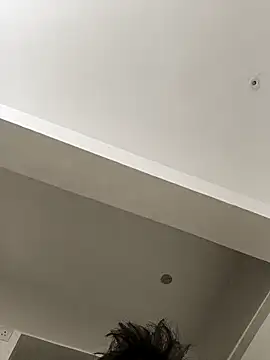 moonflower25 online show from April 15, 2026, 1:48 pm