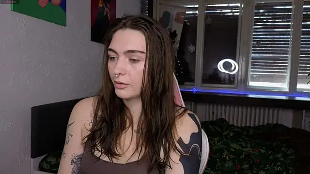 dorfmatratze   online show from December 19, 2025, 9:22 am