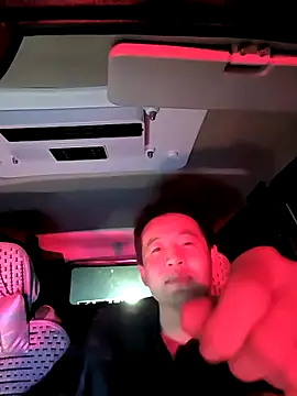 huanhuanaaaaa online show from March 23, 2026, 12:38 pm