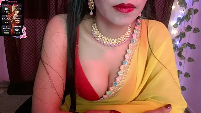 Snapshot of heyy_kiran chatting on February 17, 2026, 7:55 pm heyy kiran online show from February 17, 2026, 7:55 pm