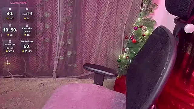 Snapshot of heyy_kiran chatting on December 22, 2025, 6:19 pm heyy kiran online show from December 22, 2025, 6:19 pm