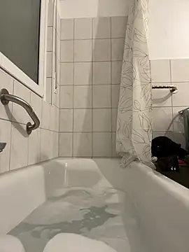 Emilia Mausi online show from March 14, 2026, 8:37 pm