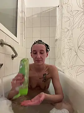 Emilia Mausi online show from March 8, 2026, 8:12 pm